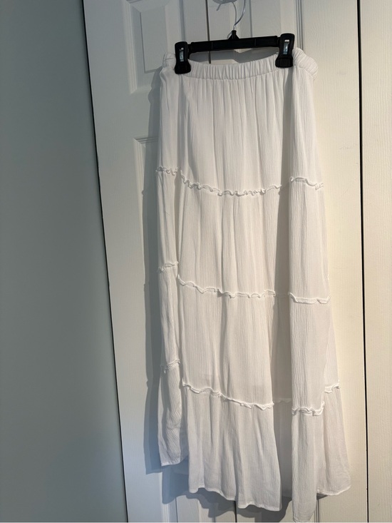 Hollister Dresses & Skirts - Hollister White Tiered Boho Maxi Skirt